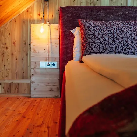 Lodge Eco Millstätter *